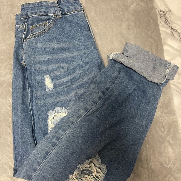 #5 3 for $12 Jean bundle - Picture 4 of 6